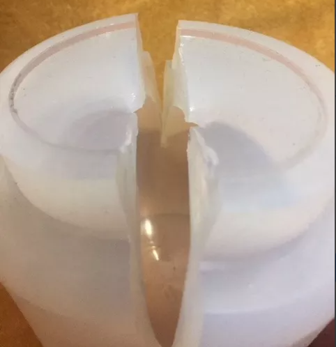 Molde Silicon Esfera Completa Con Entrada Por Inyección 1* - Imagen 4